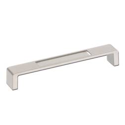 ipic1 Poignée design Carina, zamak chrome mat, en