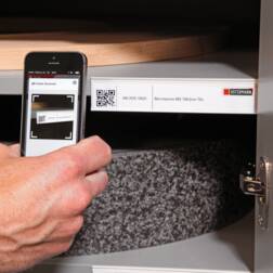 ipic1 QR code holders transparent, 170 x 33 mm, s