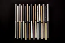 Europe's largest immediately available range of edgings not only includes many plain colours and decors, but also numerous surface finishes and embossings.