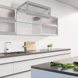 Kücheschrank mit Faltklappenbeschlag