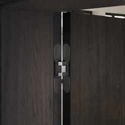 Türband in einer offen stehenden Tür