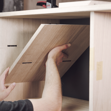 Montaż elementów, złącza do korpusów zatrzaskują się automatycznie.